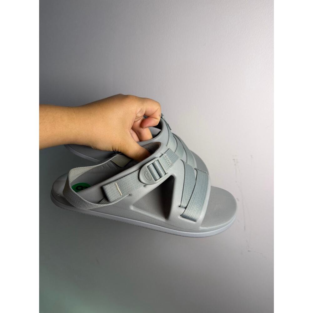 Chaco Women's Chillos Sport sandals Size 8